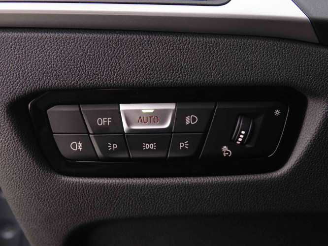 BMW_BMW_3_2548176_10.jpg