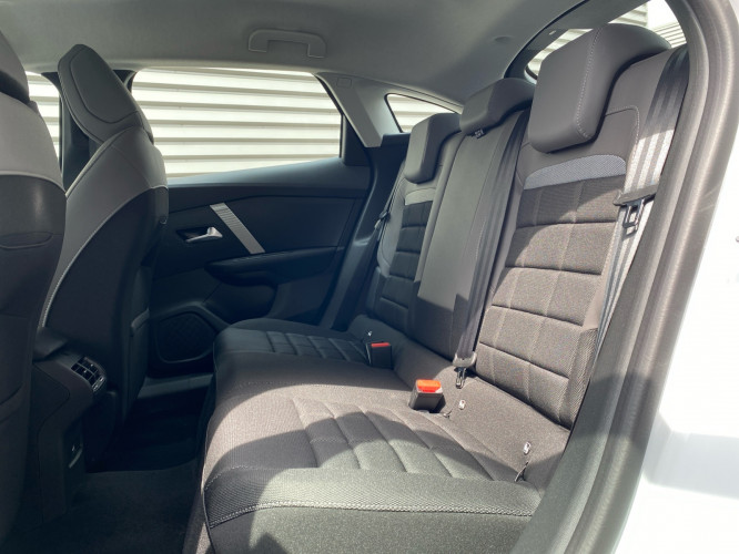 CITROEN_CITROEN_C4_FR2301040_6.jpg