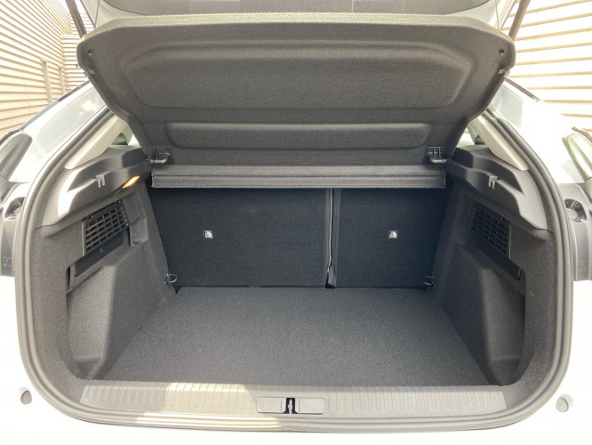 CITROEN_CITROEN_C4_FR2301040_9.jpg