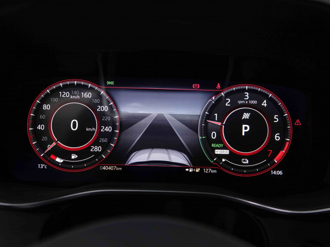 JAGUAR_JAGUAR_F_PACE_2547357_18.jpg