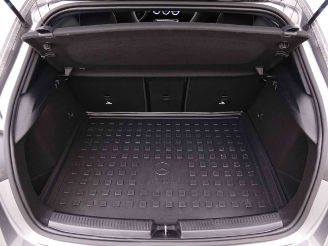MERCEDES_MERCEDES_AKLASSE_2548340_5.jpg