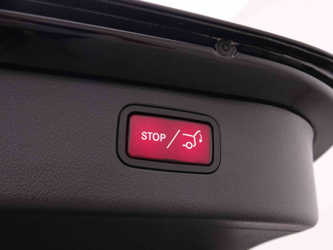 MERCEDES_MERCEDES_CKLASSE_2548460_38.jpg