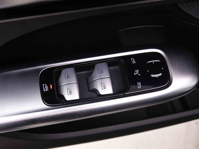 MERCEDES_MERCEDES_CKLASSE_2548460_51.jpg