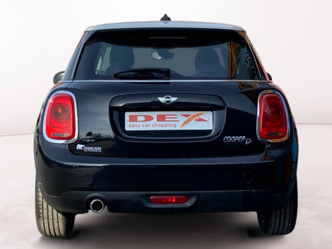 MINI_MINI_MINI5PORTE_FR2300923_4.jpg