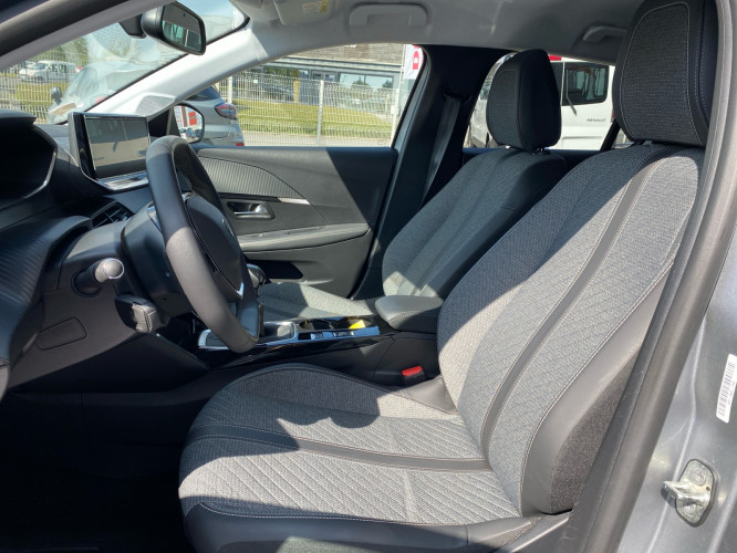 PEUGEOT_PEUGEOT_208_FR2300929_3.jpg