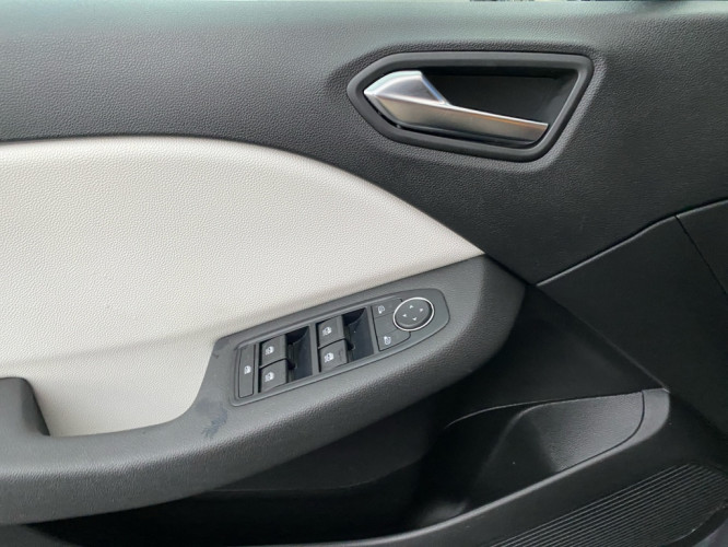 RENAULT_RENAULT_CLIO_FR2300875_17.jpg