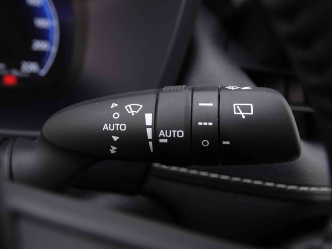 TOYOTA_TOYOTA_RAV4_2547926_17.jpg