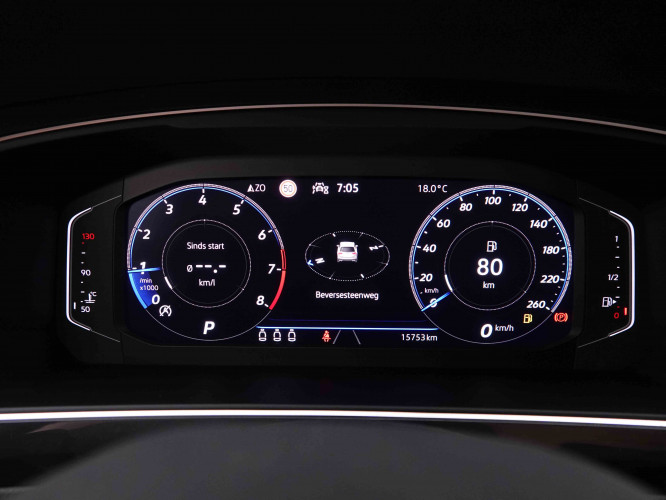 VOLKSWAGEN_VOLKSWAGEN_TIGUAN_2548383_17.jpg