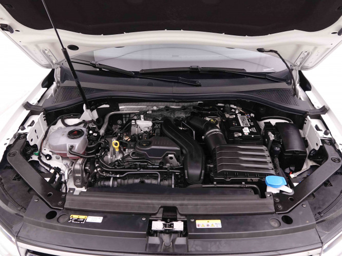 VOLKSWAGEN_VOLKSWAGEN_TIGUAN_2548383_22.jpg