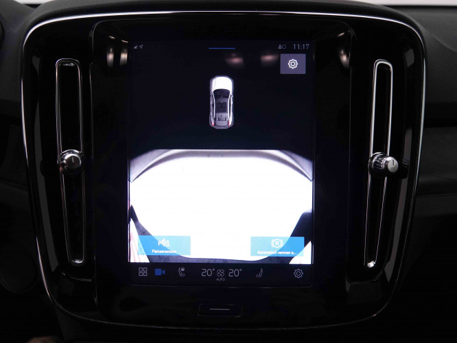 VOLVO_VOLVO_C40_2548688_12.jpg