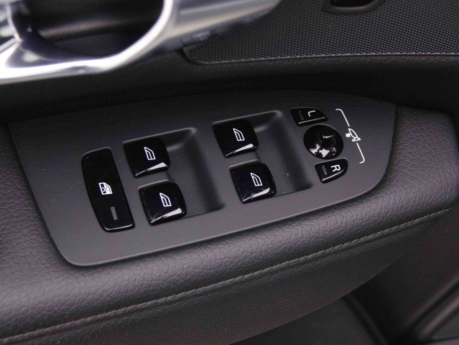 VOLVO_VOLVO_V90_2548009_22.jpg